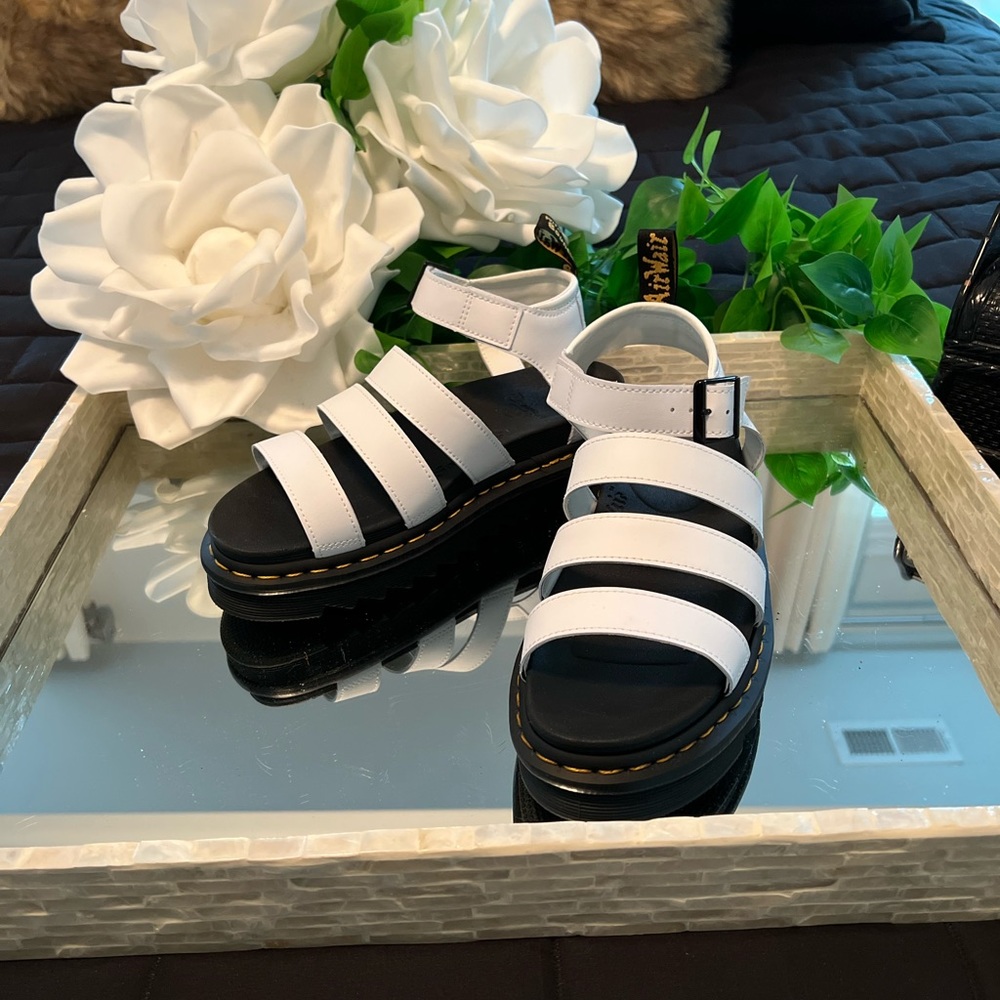 DR. Marten’s white sandals - Air Wait/bouncing soles.
